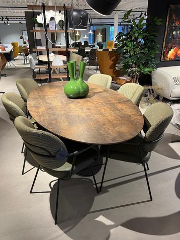 -METAFORM- Orfis beschikbaar voor biedingen