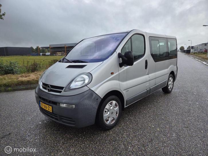 Opel Vivaro combi 1.9 DI L1H1 9 persoons airco, Auto's, Opel, Bedrijf, Te koop, Vivaro, ABS, Airconditioning, Alarm, Schuifdeur