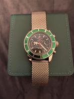 Horloge zilveren band. Groene rand., Sieraden, Tassen en Uiterlijk, Horloges | Heren, Staal, Staal, Breitling, Polshorloge