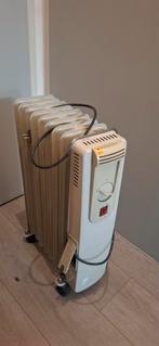 Oliekachel olie radiator verwarming, Doe-het-zelf en Verbouw, Verwarming en Radiatoren, Ophalen, 30 tot 80 cm, Gebruikt, Radiator