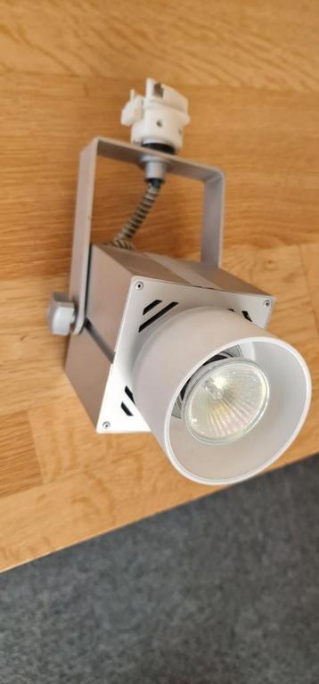 10 stuks Dado spanningsrail spots beschikbaar voor biedingen