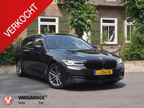BMW 5-serie Touring 530e xDrive Business Edition Plus | Pano, Auto's, BMW, Bedrijf, 5-Serie, 360° camera, 4x4, ABS, Achteruitrijcamera