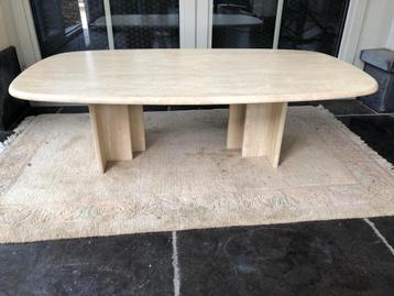 Zeer mooie ovalen travertin salontafel - 120x60