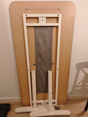 IKEA BEKANT Bureau 160x80 - Verstelbaar + Kabelnet - afbeelding 3