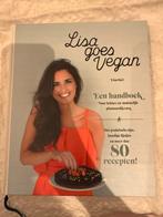 Lisa goes Vegan - Kookboek, Ophalen of Verzenden, Zo goed als nieuw, Gezond koken
