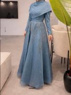 Prachtige blauwe galajurk Maat (M/L), Ophalen of Verzenden, Zo goed als nieuw, Maat 38/40 (M), Galajurk