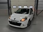 Renault Clio 1.6 GT 128PK CARPLAY/CRUISE/AIRCO/NAVI, Auto's, Renault, Voorwielaandrijving, 535 kg, Zwart, 4 cilinders