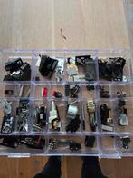 Doos met diverse elementen adc shure en stanton enz., Audio, Tv en Foto, Platenspelers, Ophalen of Verzenden, Overige merken