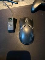 Razer Viper Ultimate gaming muis + oplaadstation, Ophalen, Zo goed als nieuw, Gaming muis