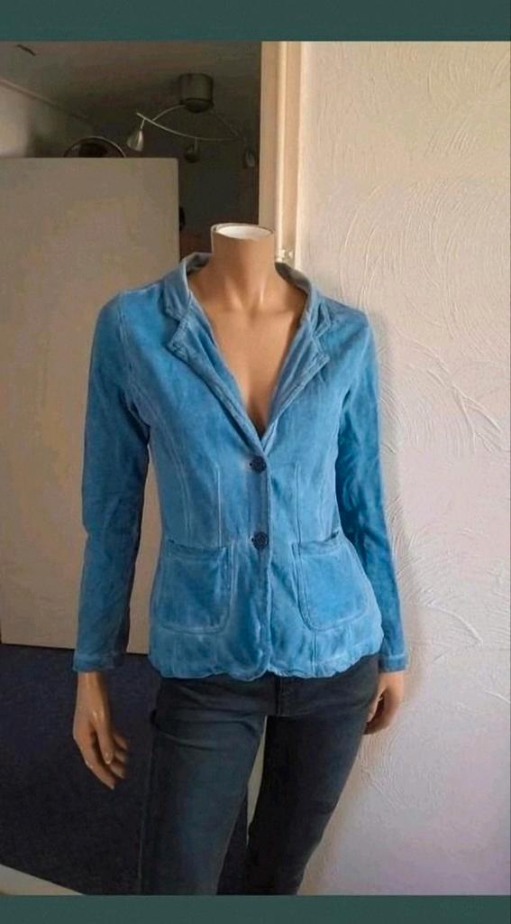 Leuk zacht blauw jasje van cl essentials maat M, Kleding | Dames, Jasjes, Kostuums en Pakken, Gedragen, Jasje, Maat 38/40 (M)