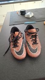 Noppen schoenen van Nike maat 37, Sport en Fitness, Voetbal, Gebruikt, Maat XS of kleiner, Schoenen, Ophalen of Verzenden