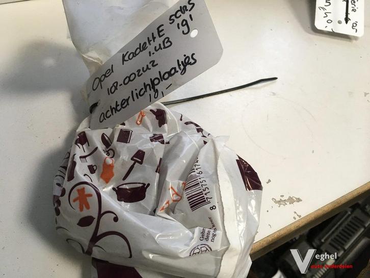 Opel Kadett E '91 Achterlicht plaatjes, Auto-onderdelen, Verlichting, Gebruikt, Ophalen of Verzenden