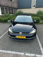 Volkswagen Golf 1.0 TSI 110pk 5D 2018 Zwart, Voorwielaandrijving, Zwart, Zwart, Origineel Nederlands