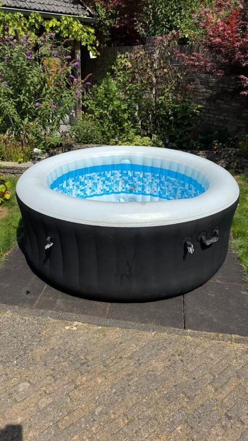 Bestway Lay-Z-Spa Miami (3-4 pers) Hottub en whirlpool., Tuin en Terras, Bubbelbaden en Hottubs, Gebruikt, Opblaasbaar, Afdekzeil