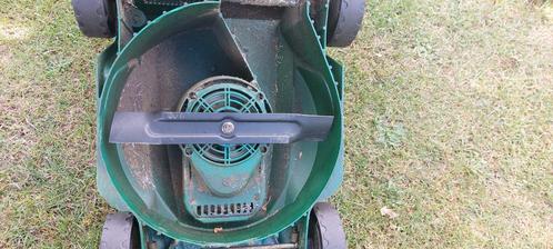 Powerplus POW63700 Grasmaaier - Nieuw Mes!, Tuin en Terras, Grasmaaiers, Gebruikt, Elektrische grasmaaier, 30 t/m 39 cm, Cirkelmaaier