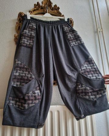 Nieuw! Sarah Santos grijs wollen viscose wijde ballonbroek beschikbaar voor biedingen