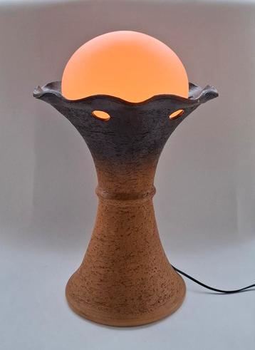 Brutalist Tafellamp Doria Leuchten beschikbaar voor biedingen