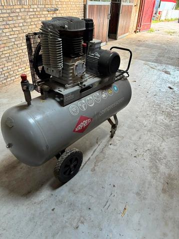 Airpress 380 volt compressor van 2022 beschikbaar voor biedingen