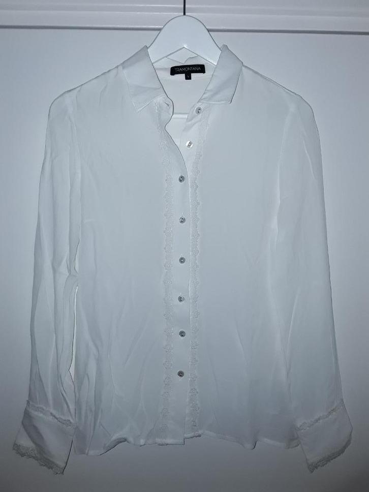 Tramontana Witte Blouse Met Kant Maat S, Kleding | Dames, Blouses en Tunieken, Zo goed als nieuw, Maat 38/40 (M), Wit, Verzenden