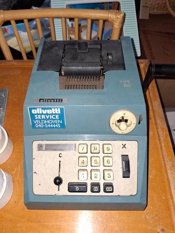 Vintage Olivetti Rekenmachine beschikbaar voor biedingen