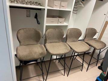 4 nieuwe Barstoelen  Vince - champagne beige  beschikbaar voor biedingen