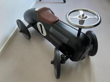 Retro Zwart Metalen Loopauto  beschikbaar voor biedingen