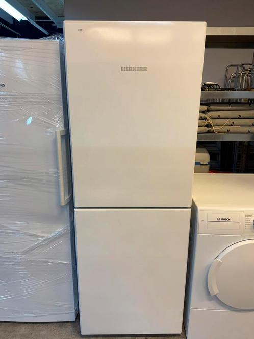 Liebherr koelkast €375, Witgoed en Apparatuur, Koelkasten en IJskasten, Zo goed als nieuw, Zonder vriesvak, 200 liter of meer