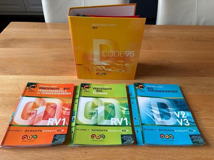 VTO Theorieboeken code 95 complete set RV1, V2 en V3, Boeken, Studieboeken en Cursussen, Zo goed als nieuw, Alpha, Ophalen