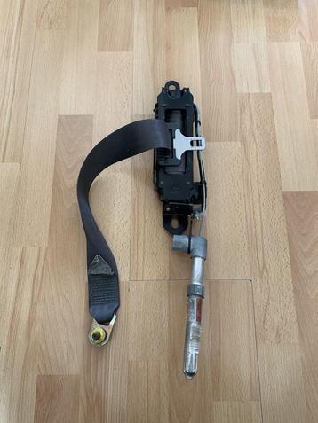 volvo V40 / S40 1995 tot 2004 gordel links veiligheidsgordel beschikbaar voor biedingen