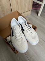 Nieuwe Vans SK8-Low Sneakers, Ophalen of Verzenden, Nieuw, Sneakers of Gympen