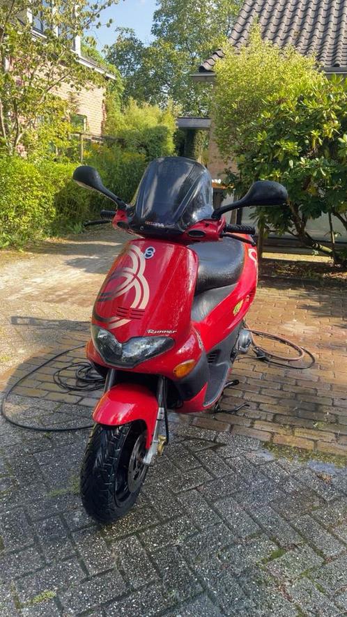 Gilera runner dd 50cc poggiali, Fietsen en Brommers, Scooters | Piaggio, Zo goed als nieuw, Overige modellen, Tweetakt, Ophalen of Verzenden