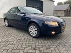 Audi A4 2.0 96KW 2006 Blauw, Auto's, Voorwielaandrijving, 65 €/maand, Stof, Zwart