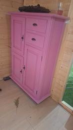 Leuke roze kast voor kinderkamer of woonkamer, Huis en Inrichting, Kasten | Kledingkasten, Overige materialen, Gebruikt, Met deur(en)