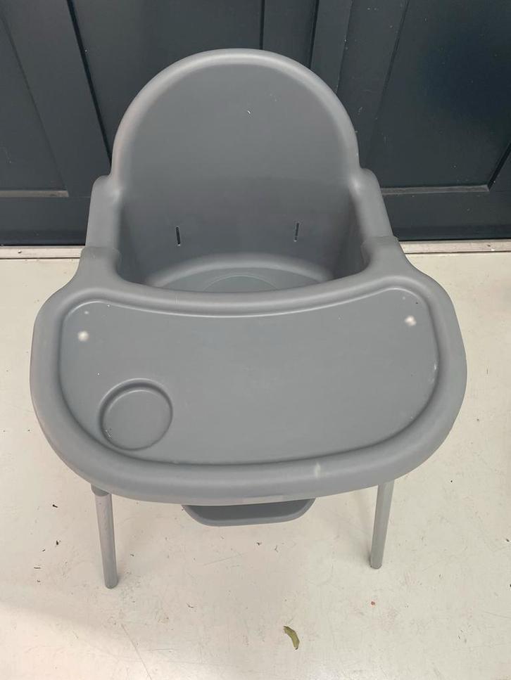 Verstelbare kinderstoel - Makkelijk mee te nemen, Kinderen en Baby's, Kinderstoelen, Gebruikt, Meegroeistoel, Afneembaar eetblad