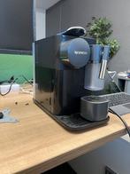 DeLonghi Lattissima One Nespresso Machine, Koffiepads en cups, Gebruikt, Ophalen of Verzenden, 1 kopje