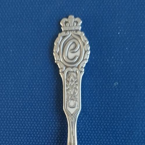 verzilverd lepeltje letter C, AVRO, zomer 1939 (Gero 90), Antiek en Kunst, Antiek | Bestek, Ophalen of Verzenden