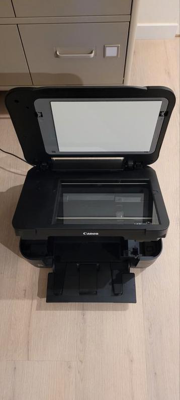 Canon Pixma MG8250 beschikbaar voor biedingen