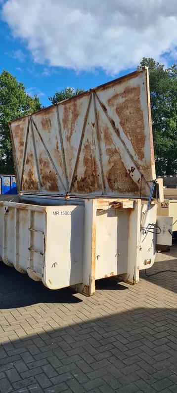 Container Containerbak 16 M3 met deksel beschikbaar voor biedingen