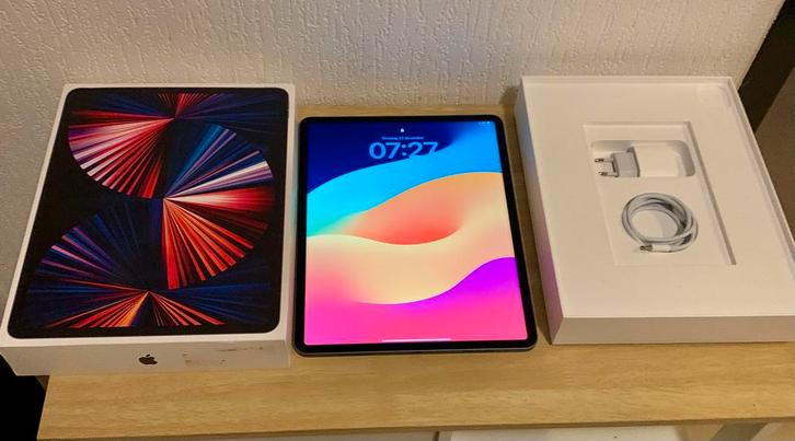 Apple iPad Pro (5th generation), Computers en Software, Apple iPads, Zo goed als nieuw, Apple iPad Pro, Wi-Fi, 13 inch of meer