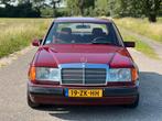 Mercedes-Benz 200-Serie 2.3 230 E U9 1992 Rood, Auto's, Mercedes-Benz, 1360 kg, Achterwielaandrijving, 680 kg, 4 cilinders