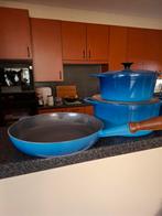 Le Creuset Gietijzer Pannenset Blauw, Huis en Inrichting, Keuken | Potten en Pannen, Gietijzer, Pannenset, Ophalen of Verzenden