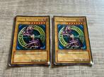 2 Dark Magicians SDY-E005, Hobby en Vrije tijd, Verzamelkaartspellen | Yu-gi-Oh!, Ophalen of Verzenden, Losse kaart, Zo goed als nieuw