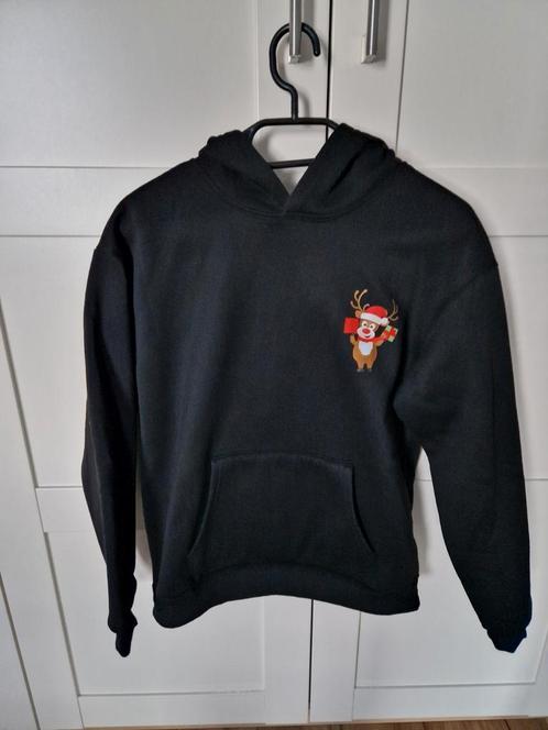 Kerst Hoodie met Rendier maat 158 ZGAN, Kinderen en Baby's, Kinderkleding | Maat 158, Zo goed als nieuw, Jongen, Trui of Vest