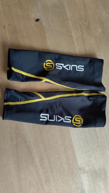 Skins compressiekous/ compressie sleeve beschikbaar voor biedingen
