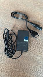 Microsoft Surface Pro adapter, Computers en Software, Ophalen of Verzenden, Zo goed als nieuw