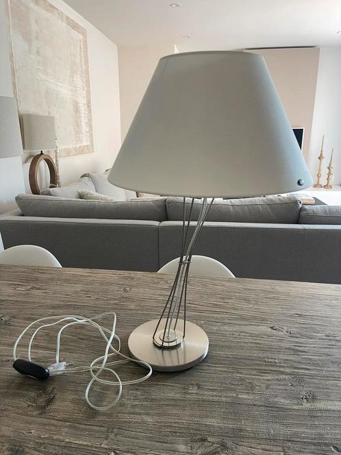 Lumina Liz tafellamp, verstelbaar, Huis en Inrichting, Lampen | Tafellampen, Zo goed als nieuw, 50 tot 75 cm, Kunststof, Metaal