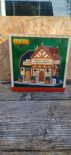 Tudor lane post office lemax retired, Ophalen of Verzenden, Zo goed als nieuw