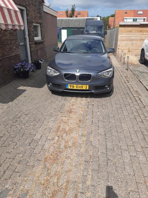 BMW 1-Serie 2.0 D 118 5DR 2012 Grijs, Auto's, BMW, Particulier, 1-Serie, ABS, Airbags, Airconditioning, Alarm, Android Auto, Bluetooth