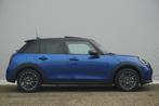 MINI 5-deurs Cooper C Classic uitvoering | Pakket M / 17'' L, Auto's, Mini, Stof, 156 pk, Met garantie (alle), Blauw