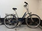 Nette Giant Lightseries damesfiets 28 inch, Fietsen en Brommers, Versnellingen, Zo goed als nieuw, 56 cm of meer, Giant